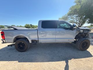 2024 Ford F-250 LARIAT - Exterior Side Passenger